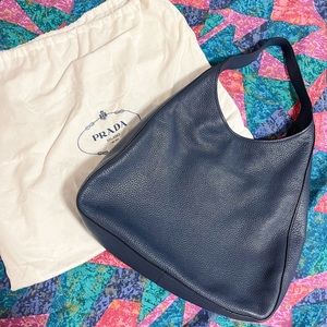Auth Prada blue leather shoulder bag